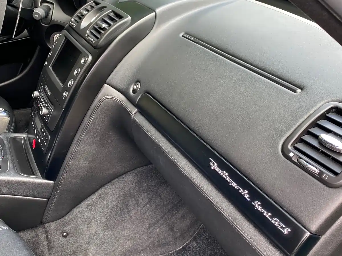 Фото 6 - Maserati Quattroporte