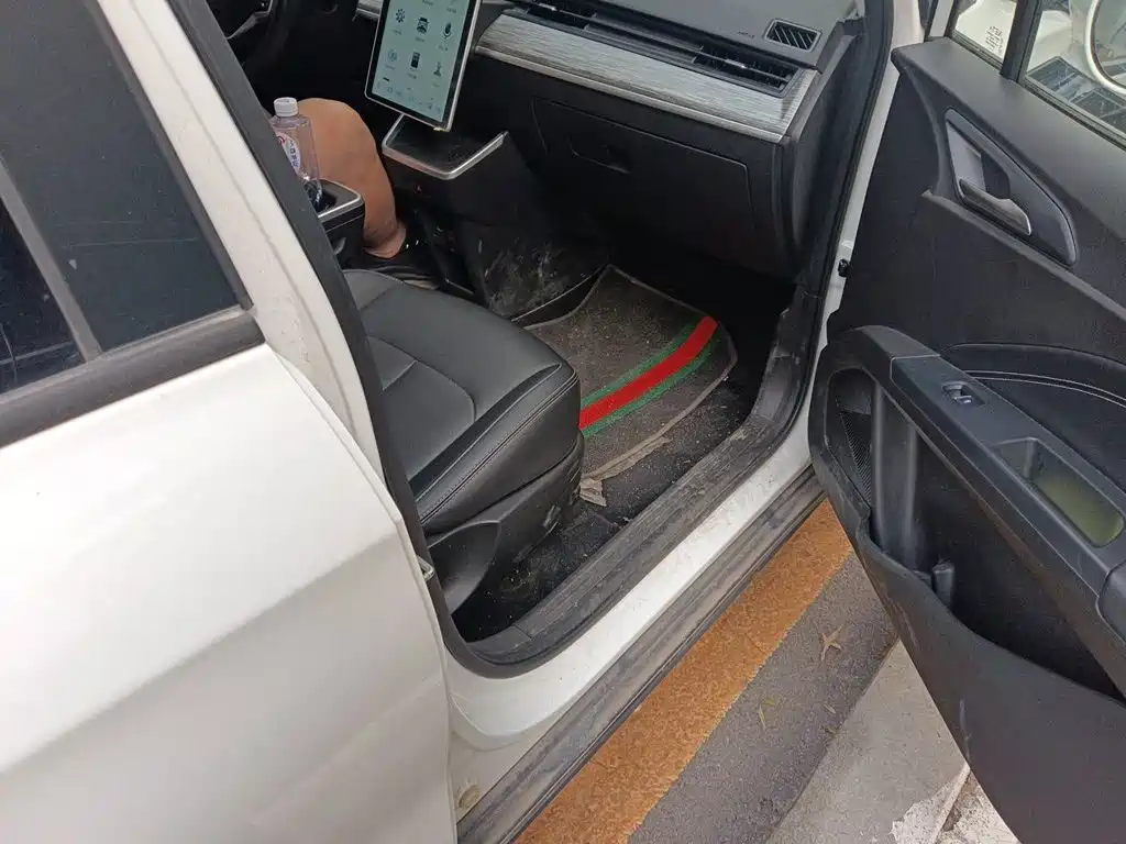 Фото 20 - Nezha Auto Nezha V