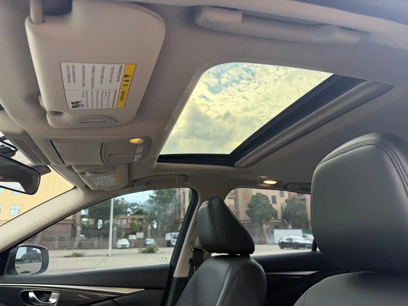 Infiniti Q50L 2019 2018 2.0T Comfort (China VI)