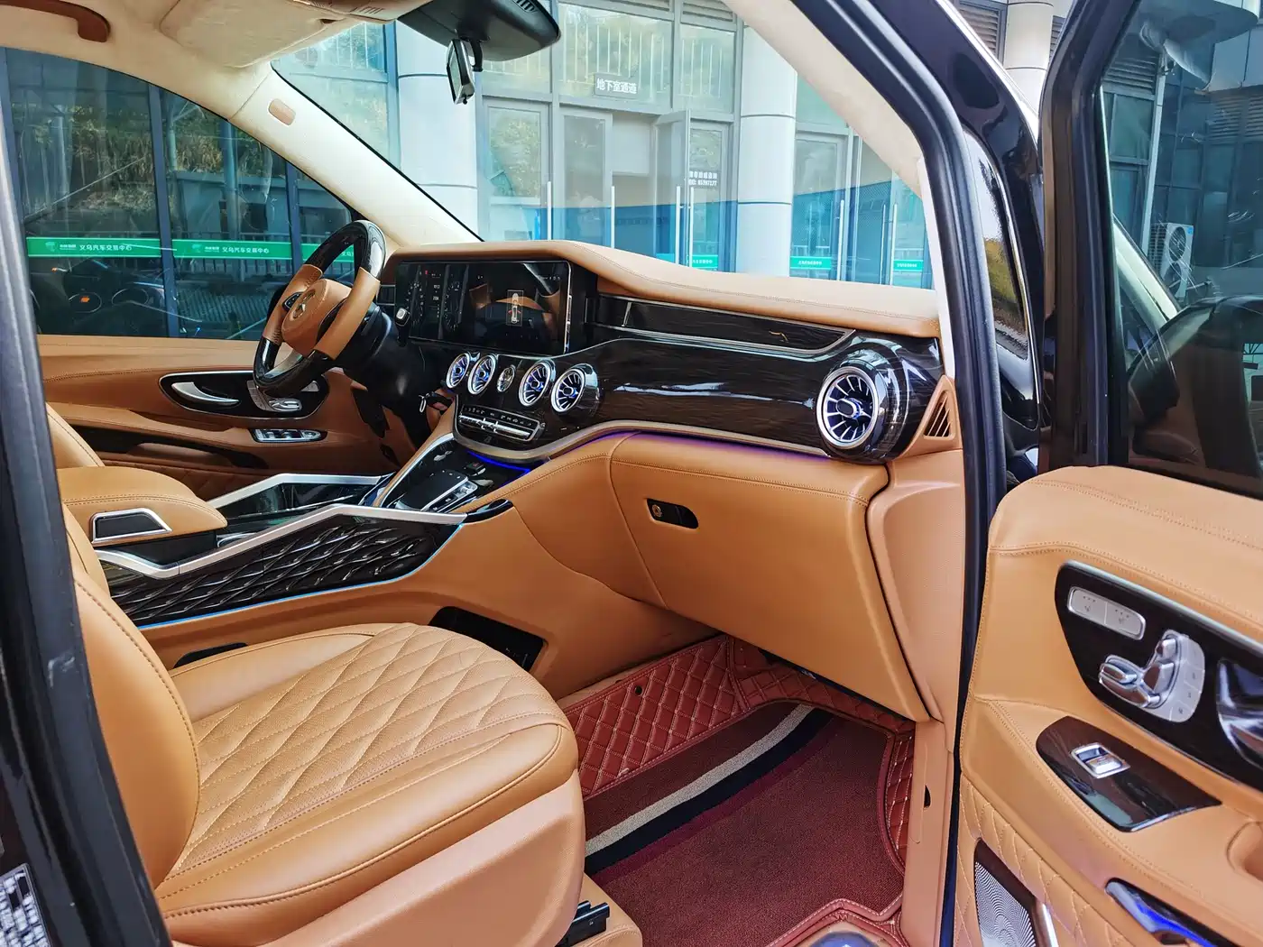Mercedes-Benz Vito 2021 2.0T Business Edition 7-seater фото 9