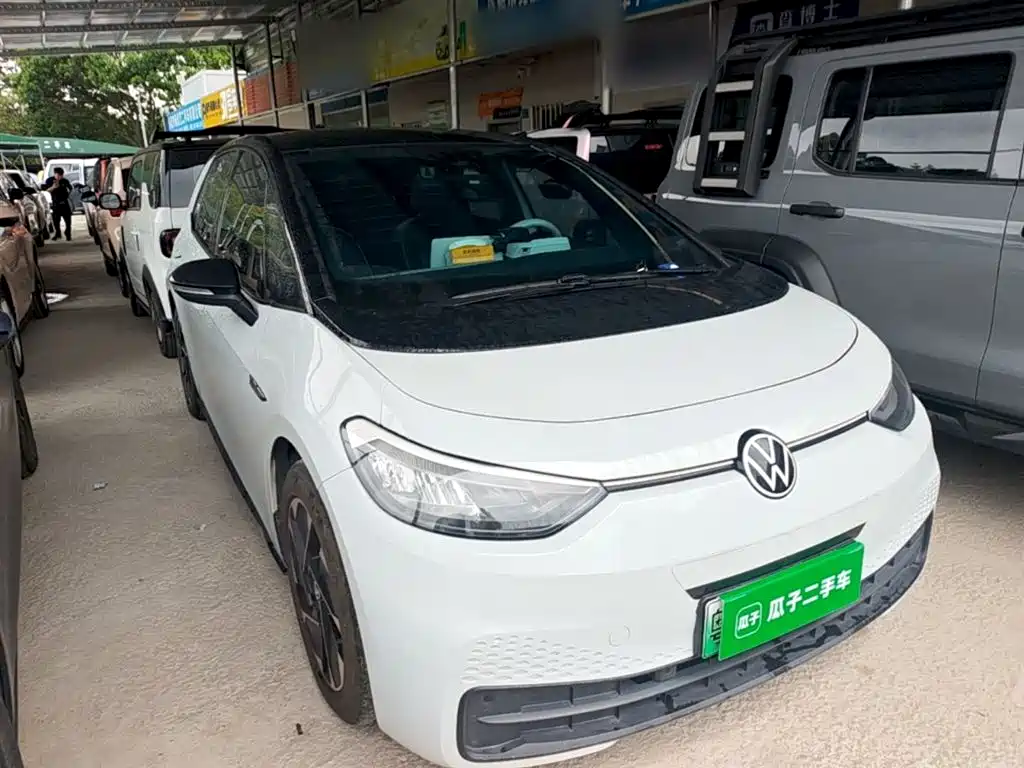 Volkswagen ID.3 2023 Upgraded Pure Intelligence Edition фото 4