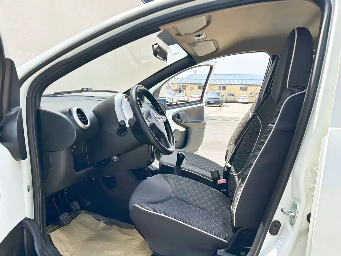 BYD F0 2015 2015 1.0L Xuan Cool Model