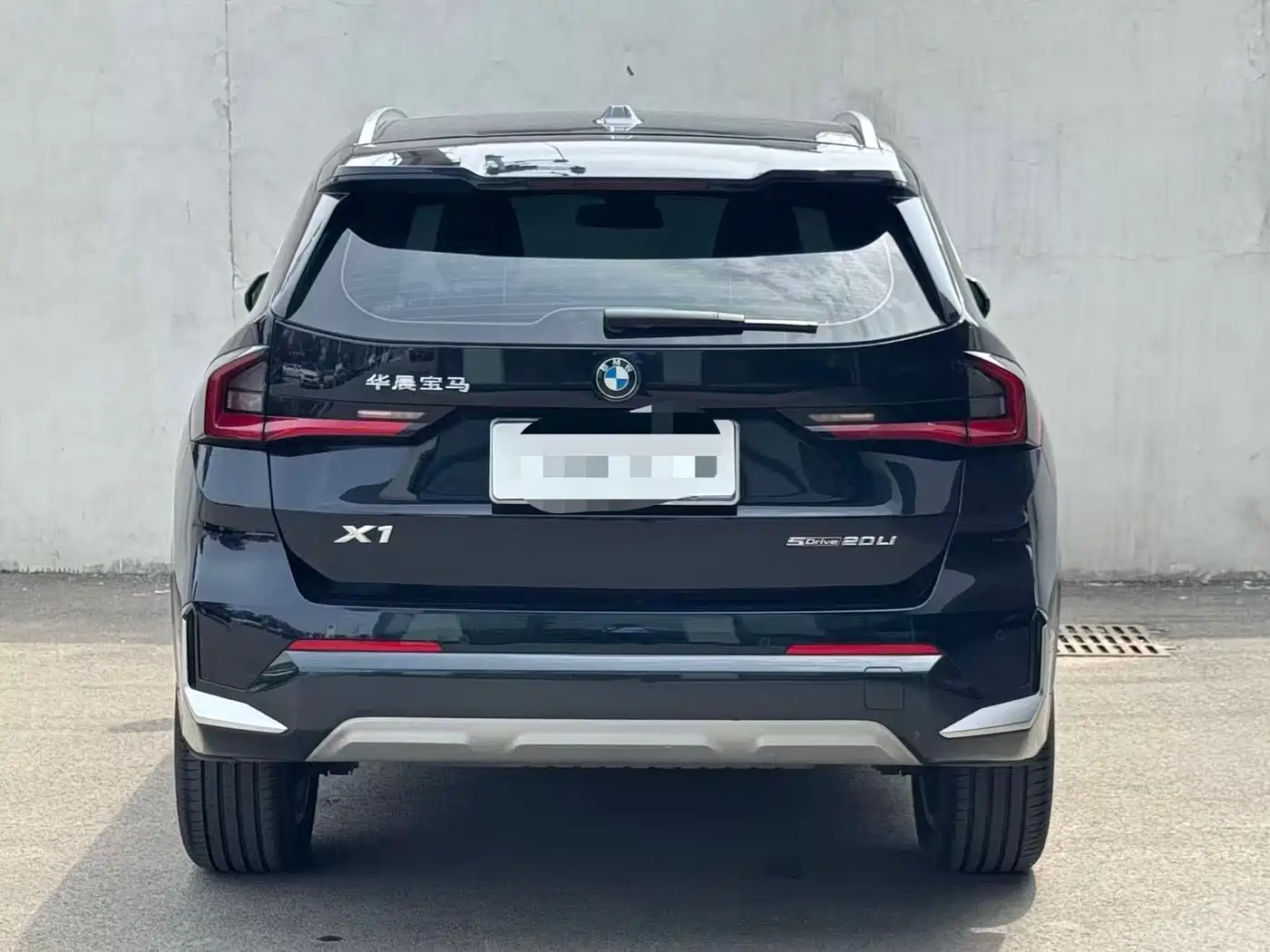 BMW X1 2023 sDrive20Li X Design Package фото 9