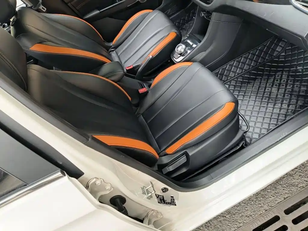 Baojun 310 2019 2017 1.5L Auto Luxury