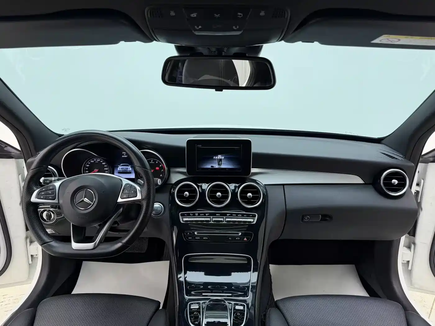 Mercedes-Benz C-Class 2015 C 200 Sport Edition 4MATIC фото 29