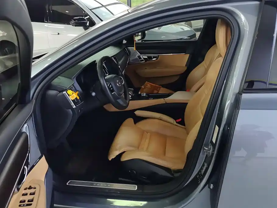 Volvo V90 2019 2019 Cross Country T5 AWD Prestige Edition (China V)