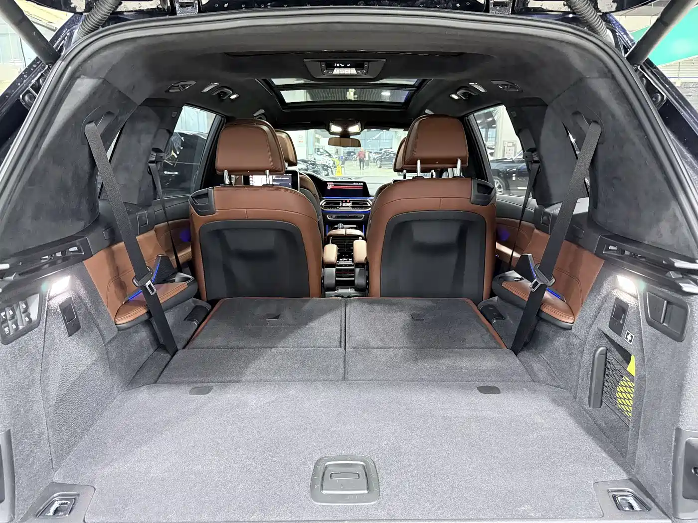 BMW X7 2019 xDrive40i Executive M Sport Package фото 16