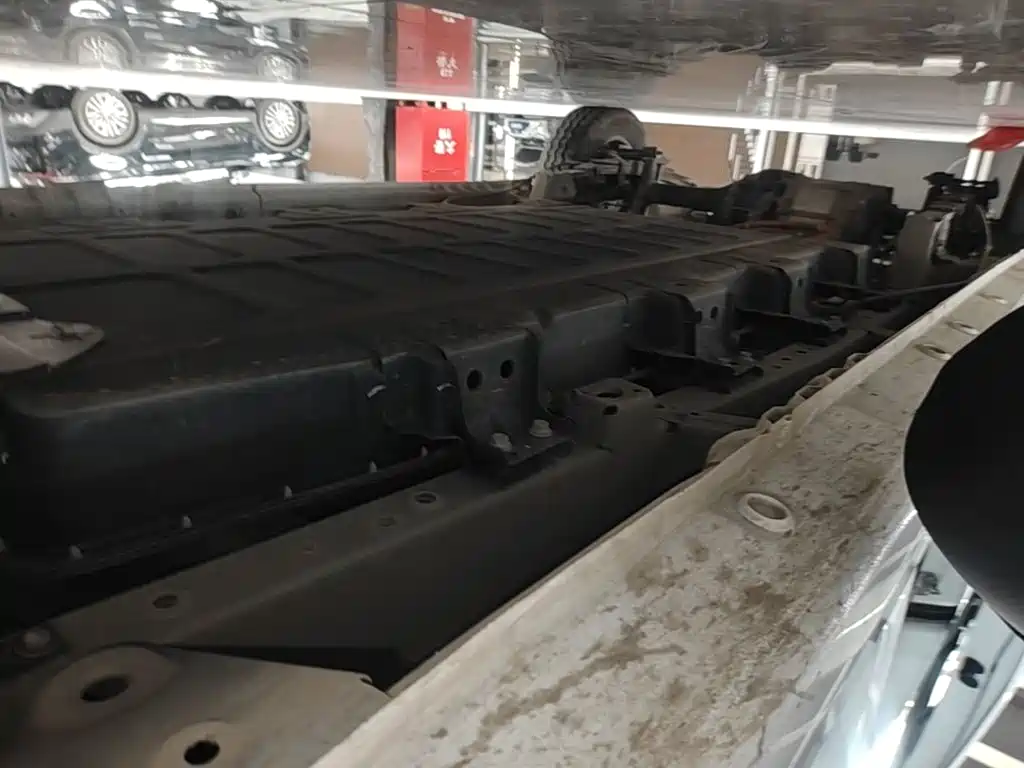 Wuling Motors Wuling Yangguang 2025 2024 300KM Comfort Bus Version 75kW