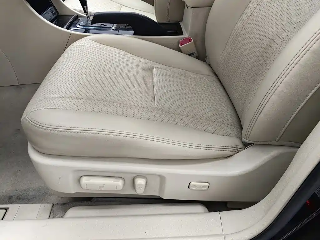 BYD G6 2013 2013 1.5TID Automatic Prestige