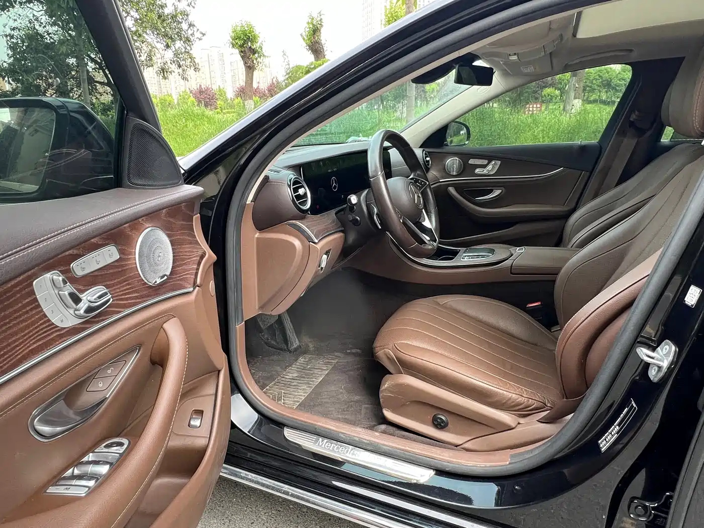 Mercedes-Benz E-Class 2021 E 300 L Premium фото 7