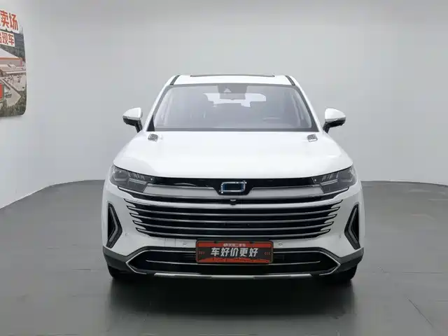 Besturn Bestune T99 2023 2.0T Automatic Prestige — фото 3