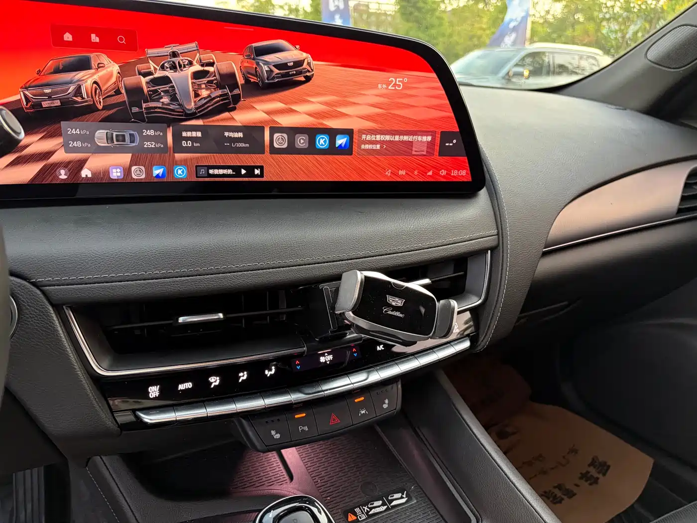 Cadillac CT5 2024 28T Luxury Model Pro фото 7