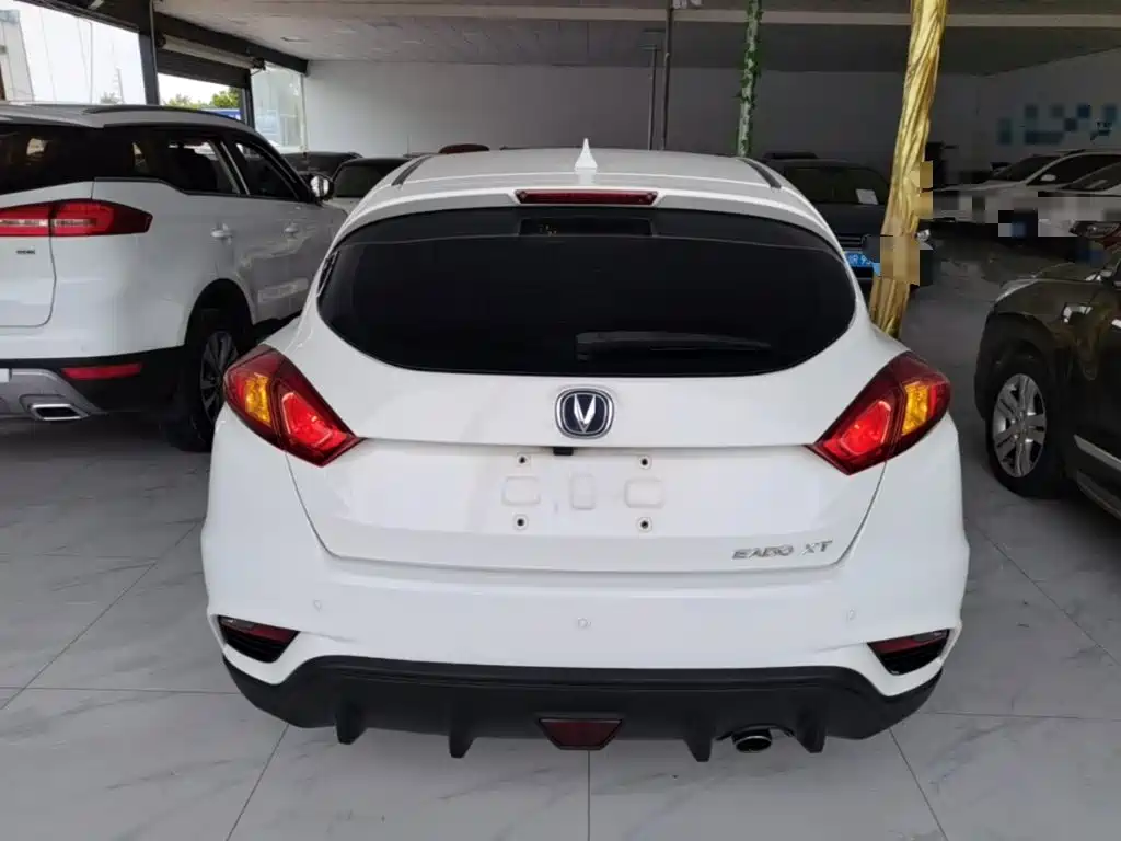 Changan Eado XT 2017 2016 1.6L Manual Stylish Cool Edition