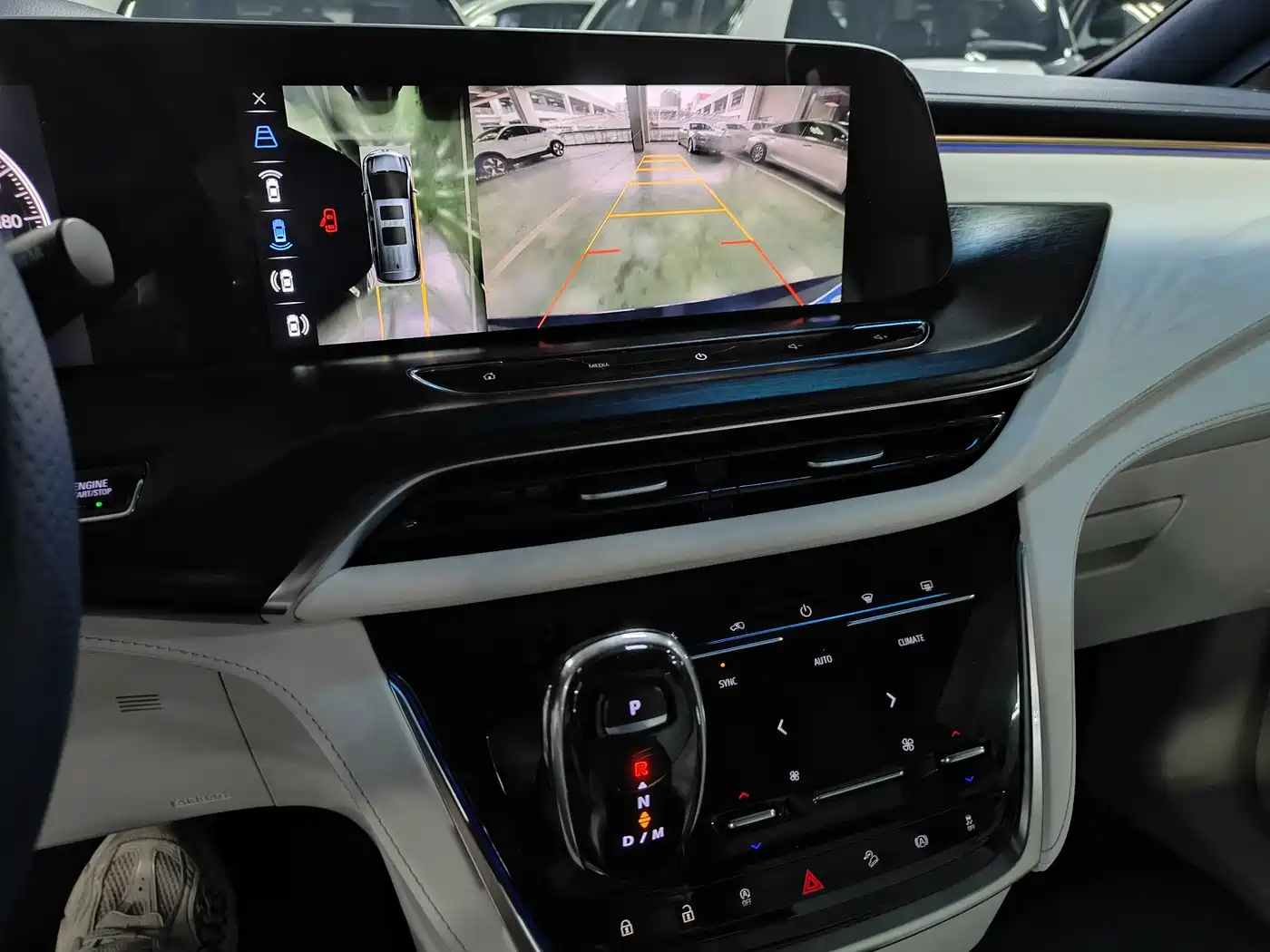 Buick GL8 2020 Avenir Four-Seat Prestige Edition фото 11