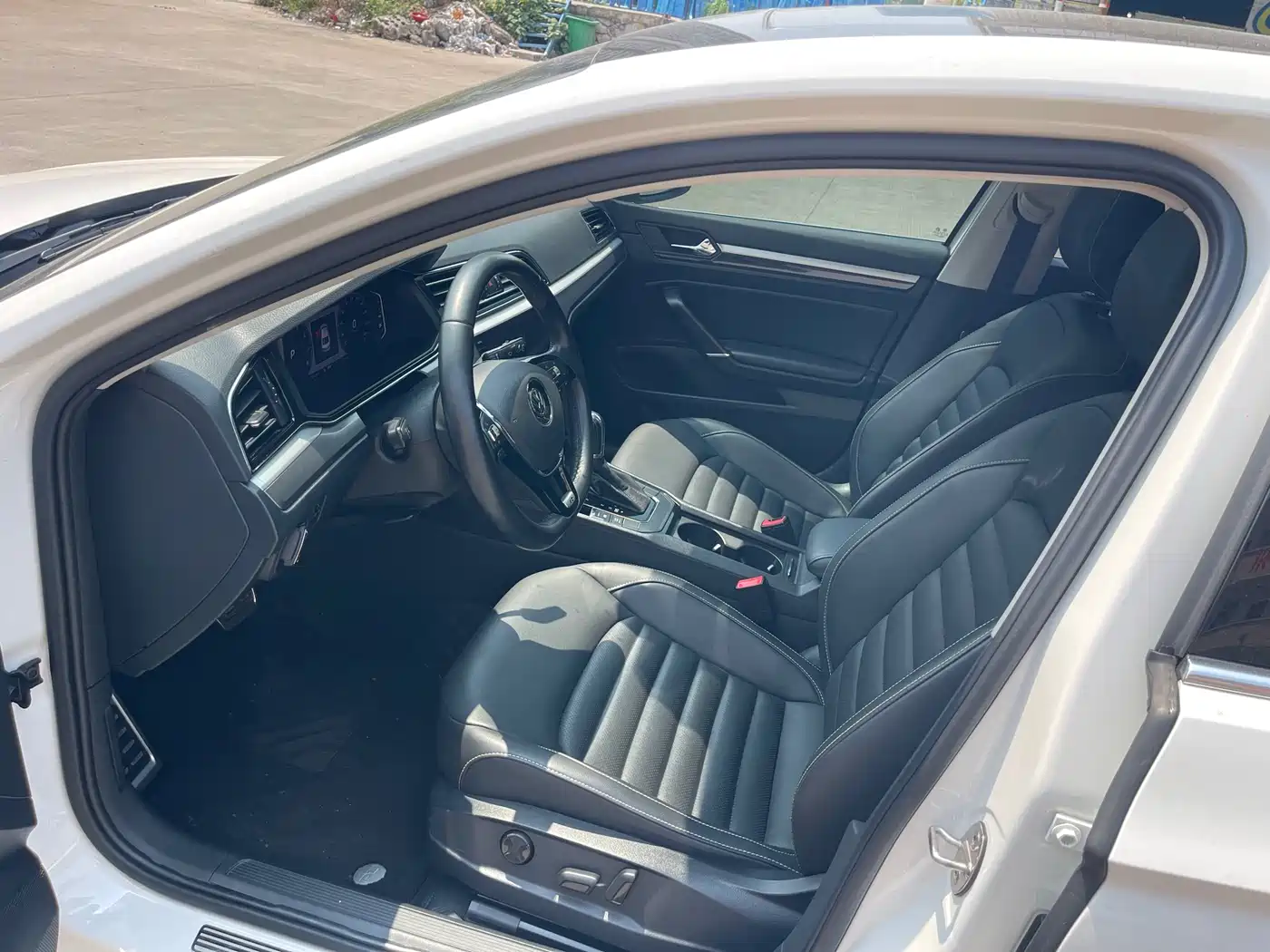 Volkswagen Lamando 2021 280TSI DSG Comfort Edition фото 9