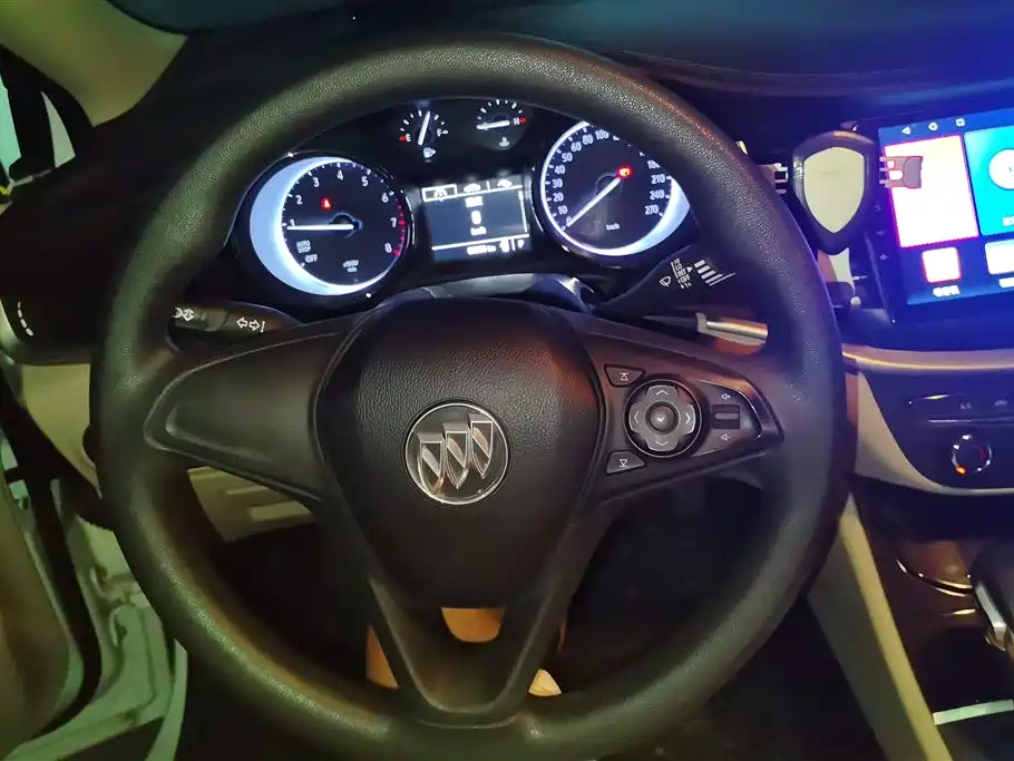 Buick Verano 2018 Sedan 15S Automatic Progressive фото 15