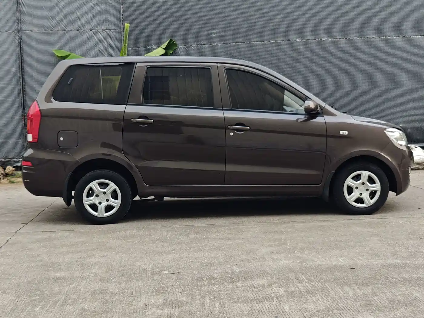 Dongfeng Fengguang Fengguang 330 2017 2017 Model 1.5L Manual Practical Type II DK15