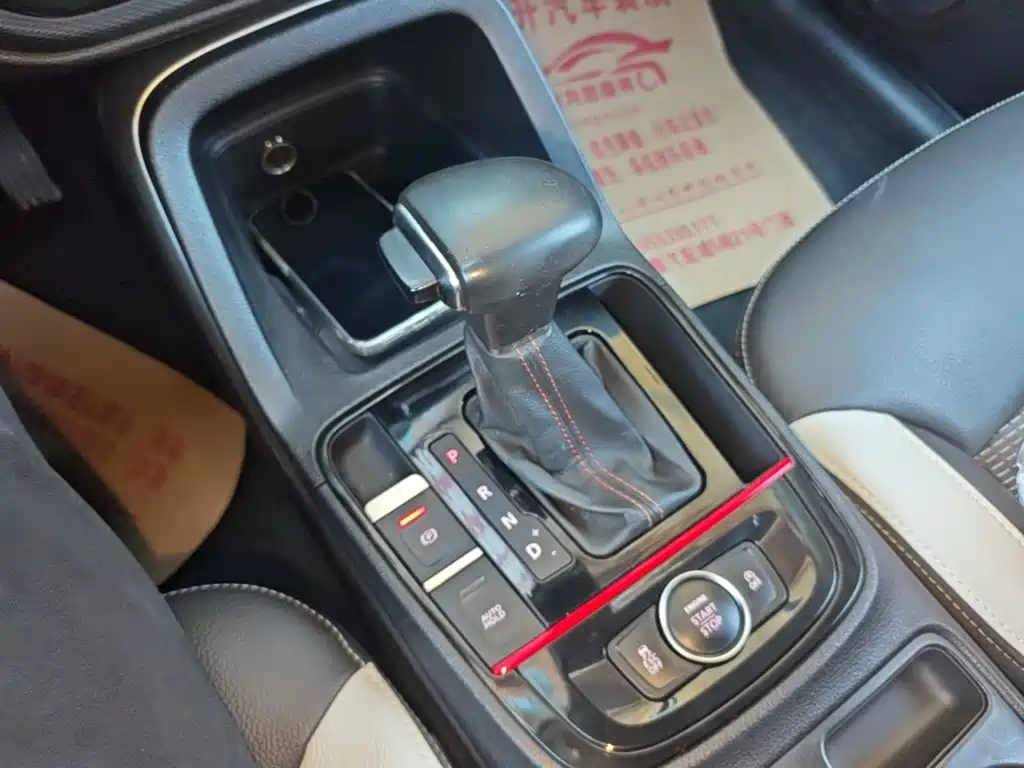 Qoros 5 2019 2018 Facelift 1.6T Automatic Premium
