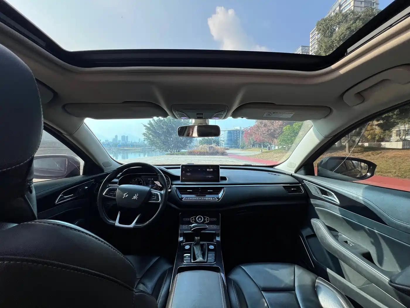 Hongqi H5 2019 30TD Style Edition фото 14