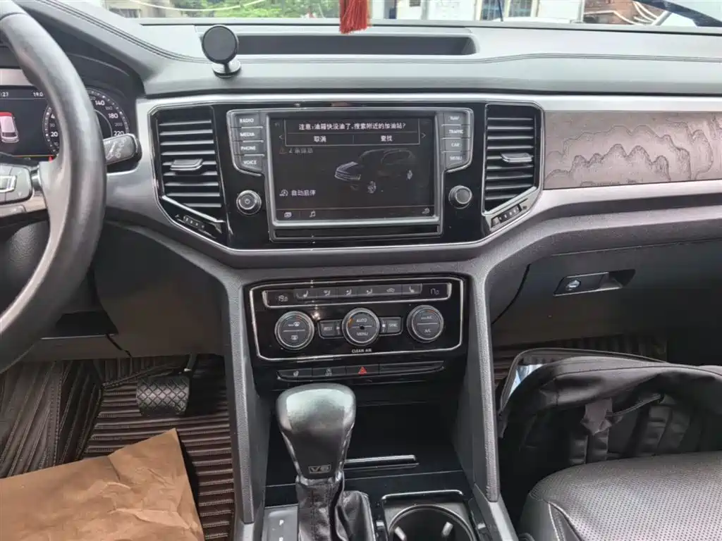 Volkswagen Teramont 2017 530 V6 4WD Flagship Edition фото 13