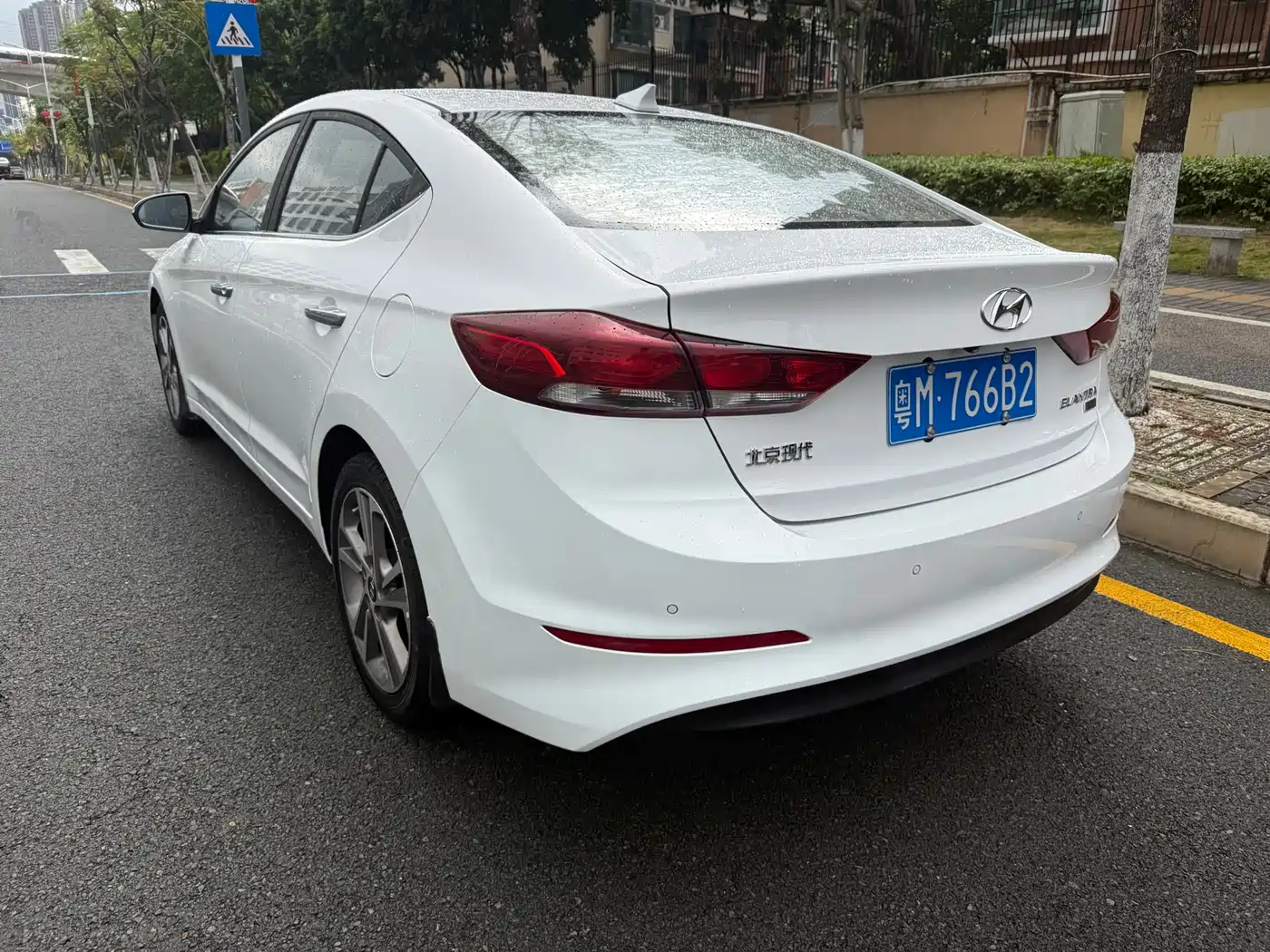 Hyundai Elantra 2016 Model 1.6L Automatic Smart Elite фото 5