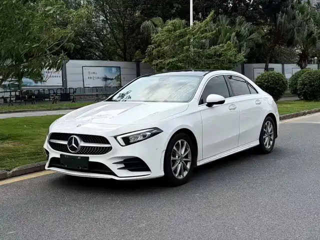 MERCEDES-BENZ A CLASS