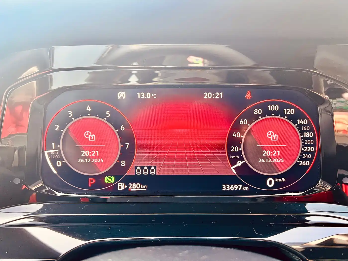 Volkswagen Golf 2021 280TSI DSG R-Line фото 21