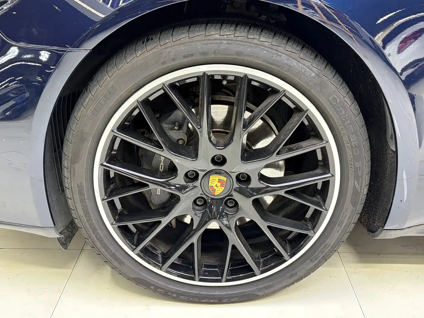 Фото 10 - Porsche Panamera