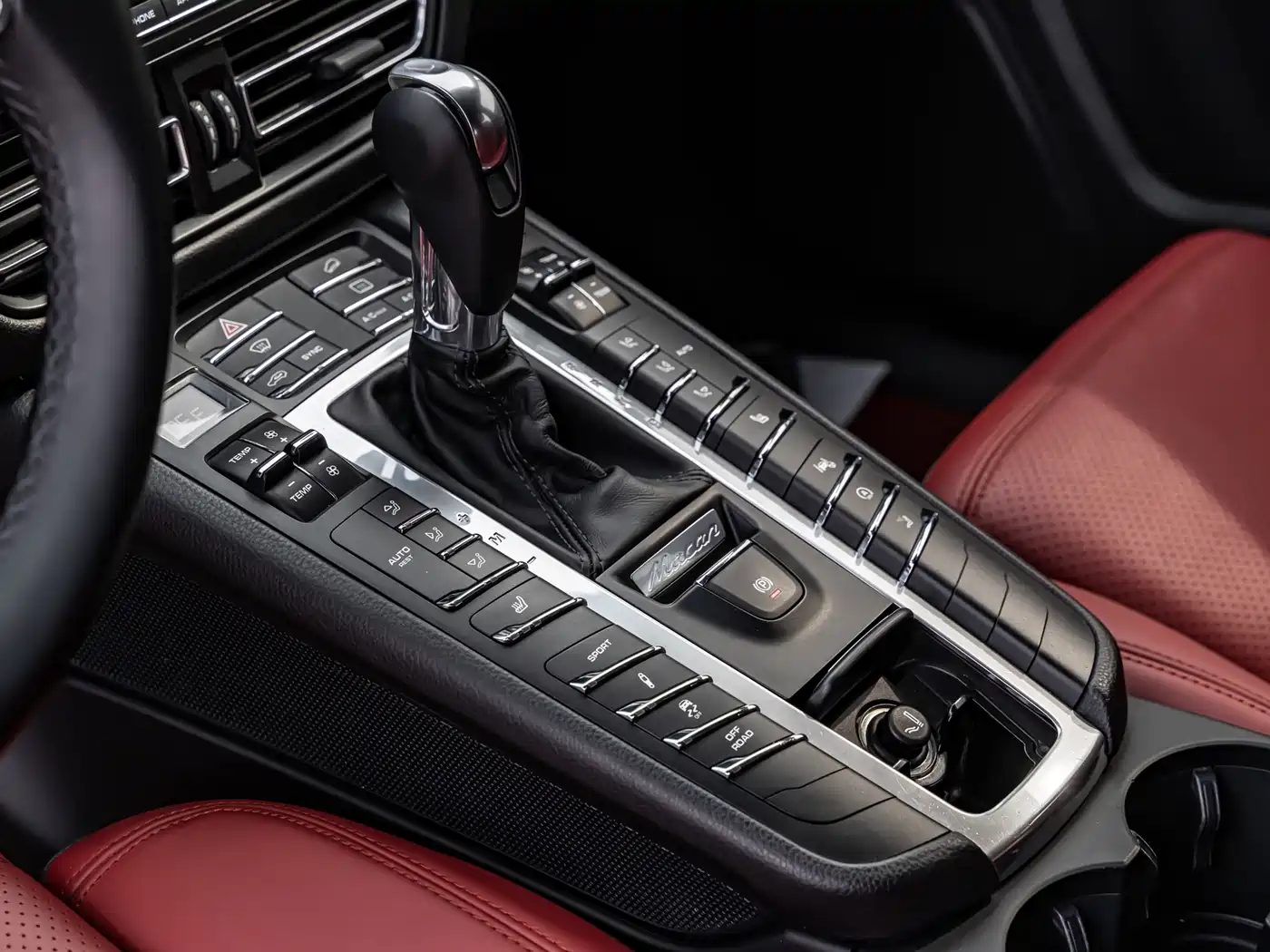 Porsche Macan 2018 Macan 2.0T фото 12