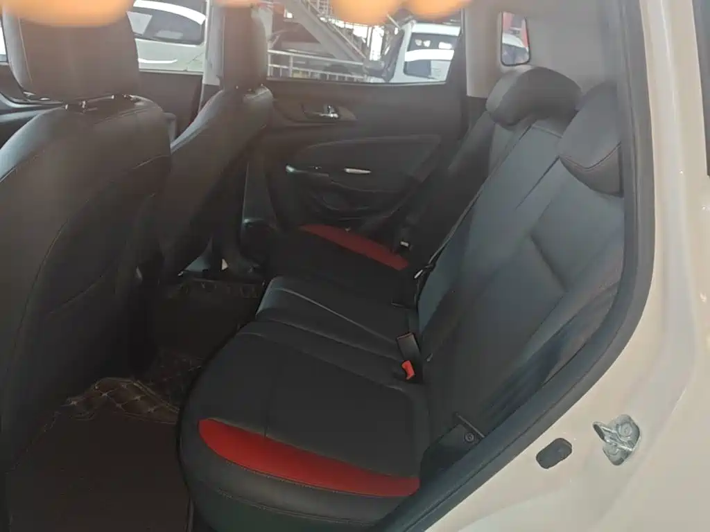 Changan CS15 2018 2016 1.5L Manual Fashion