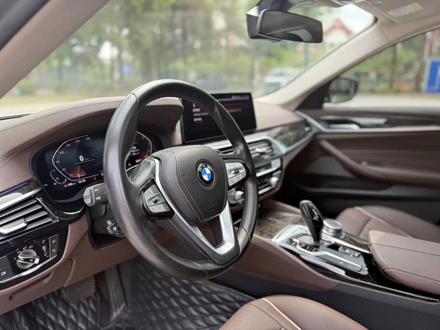 BMW 5 Series 2021 525Li Luxury Package фото 6
