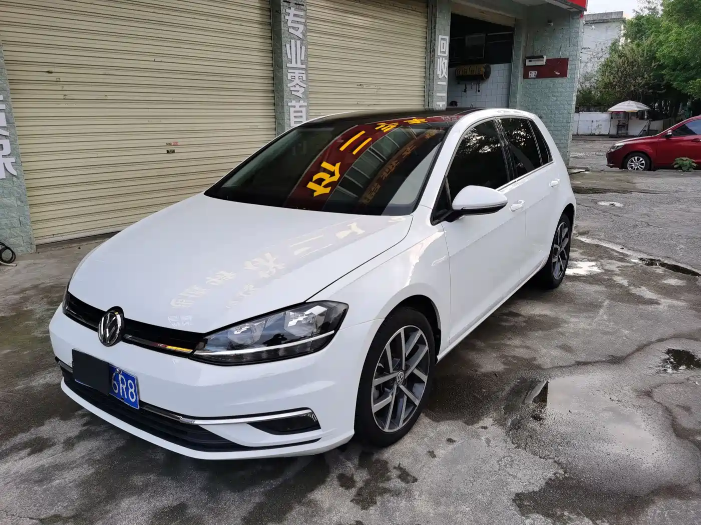 Volkswagen Golf 2020 Beloved Edition 280TSI DSG Comfort фото 3