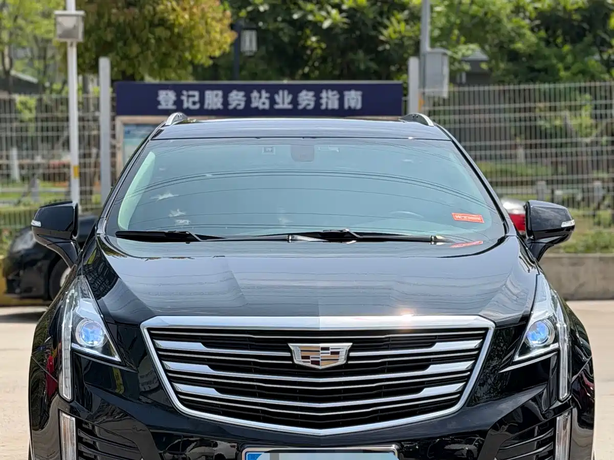 Cadillac XT5 2018 25T Luxury фото 2