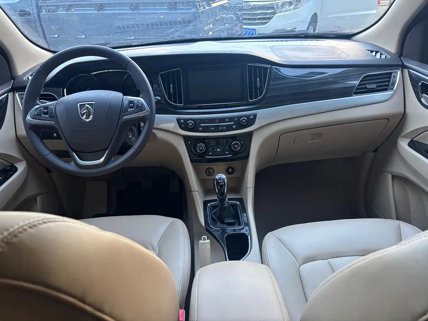 Фото 8 - Baojun 730