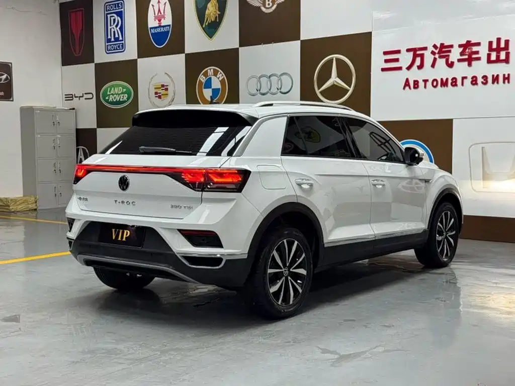 Фото 6 - Volkswagen T-ROC