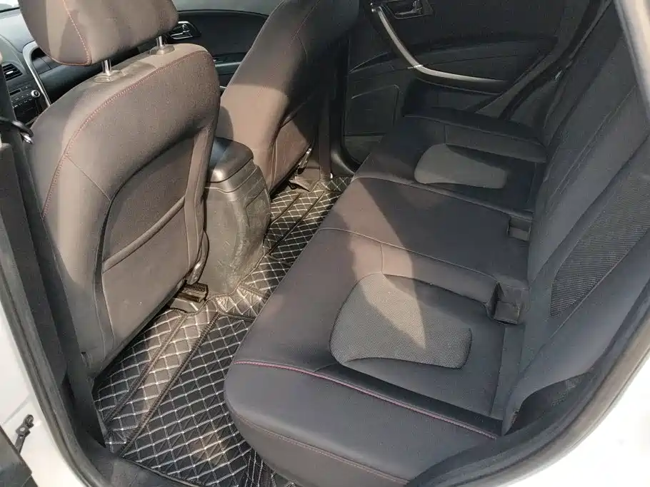Besturn X80 2015 2015 2.0L Automatic Comfort Anniversary Edition