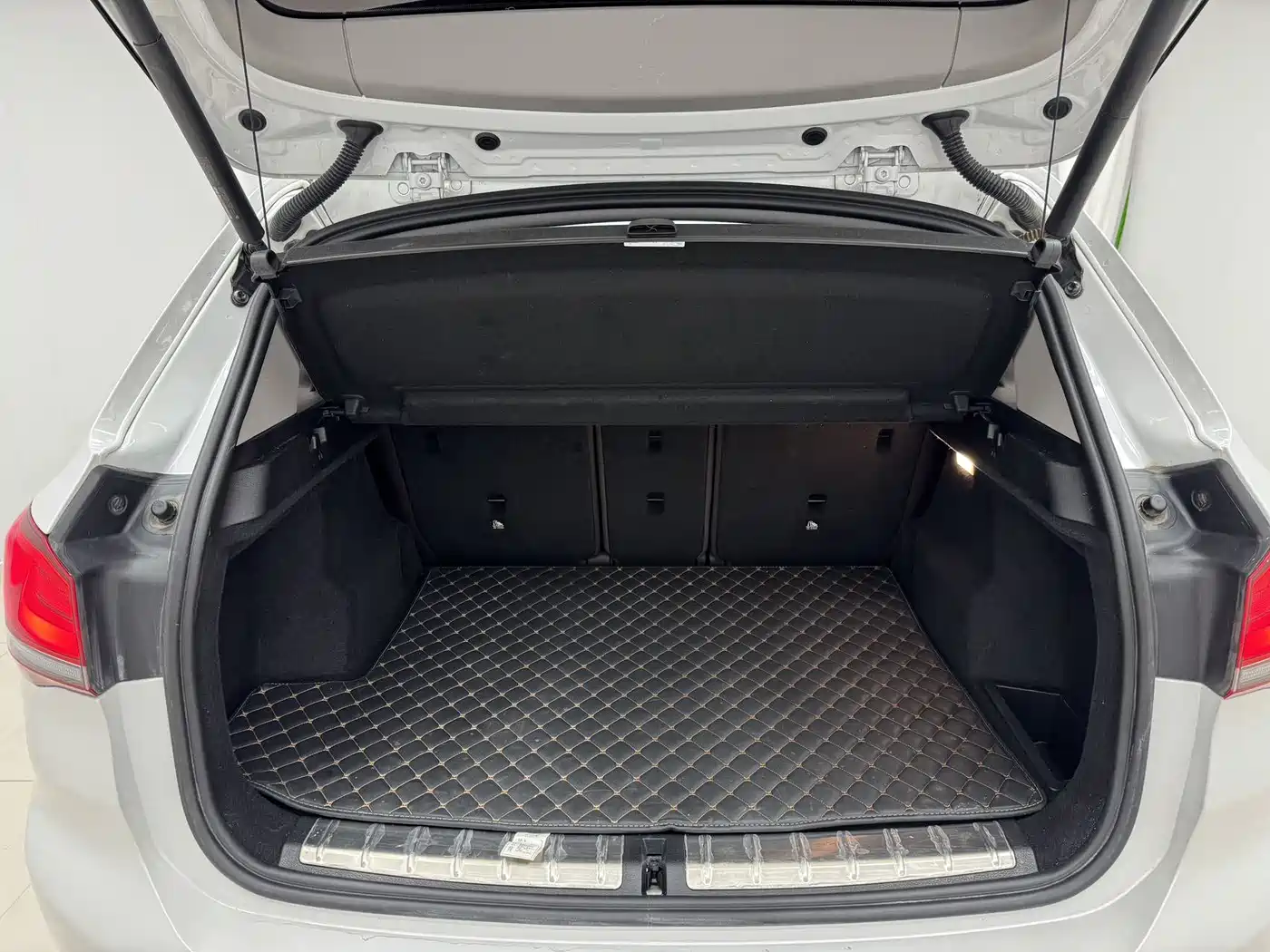 BMW X1 2021 sDrive20Li Fashion фото 19