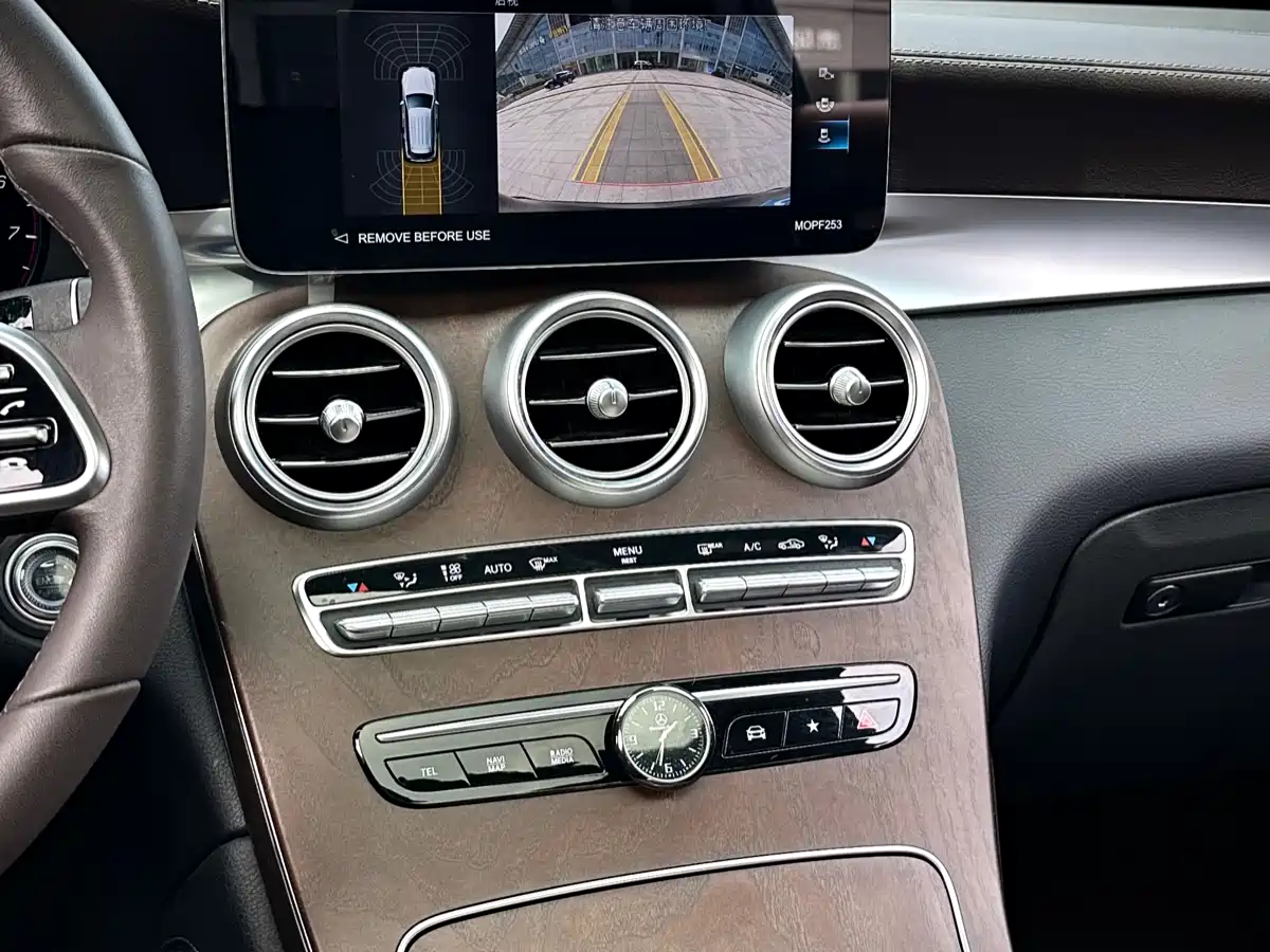 Mercedes-Benz GLC 2022 Model GLC 300 L 4MATIC Luxury Edition фото 14