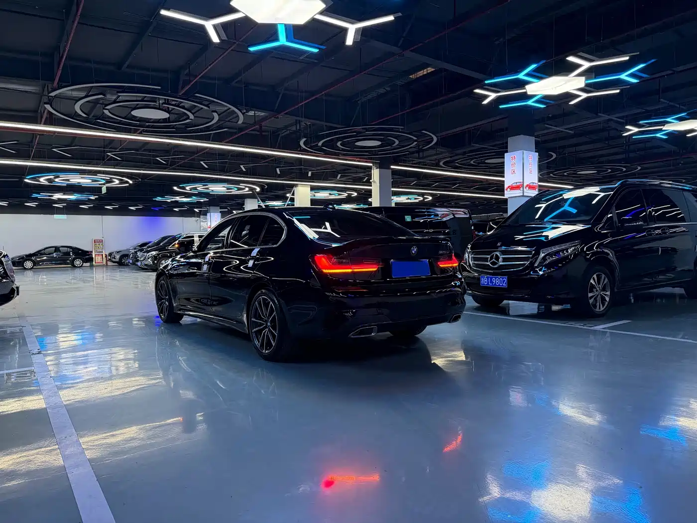 BMW 3 Series 2022 325Li M Sport Package фото 28