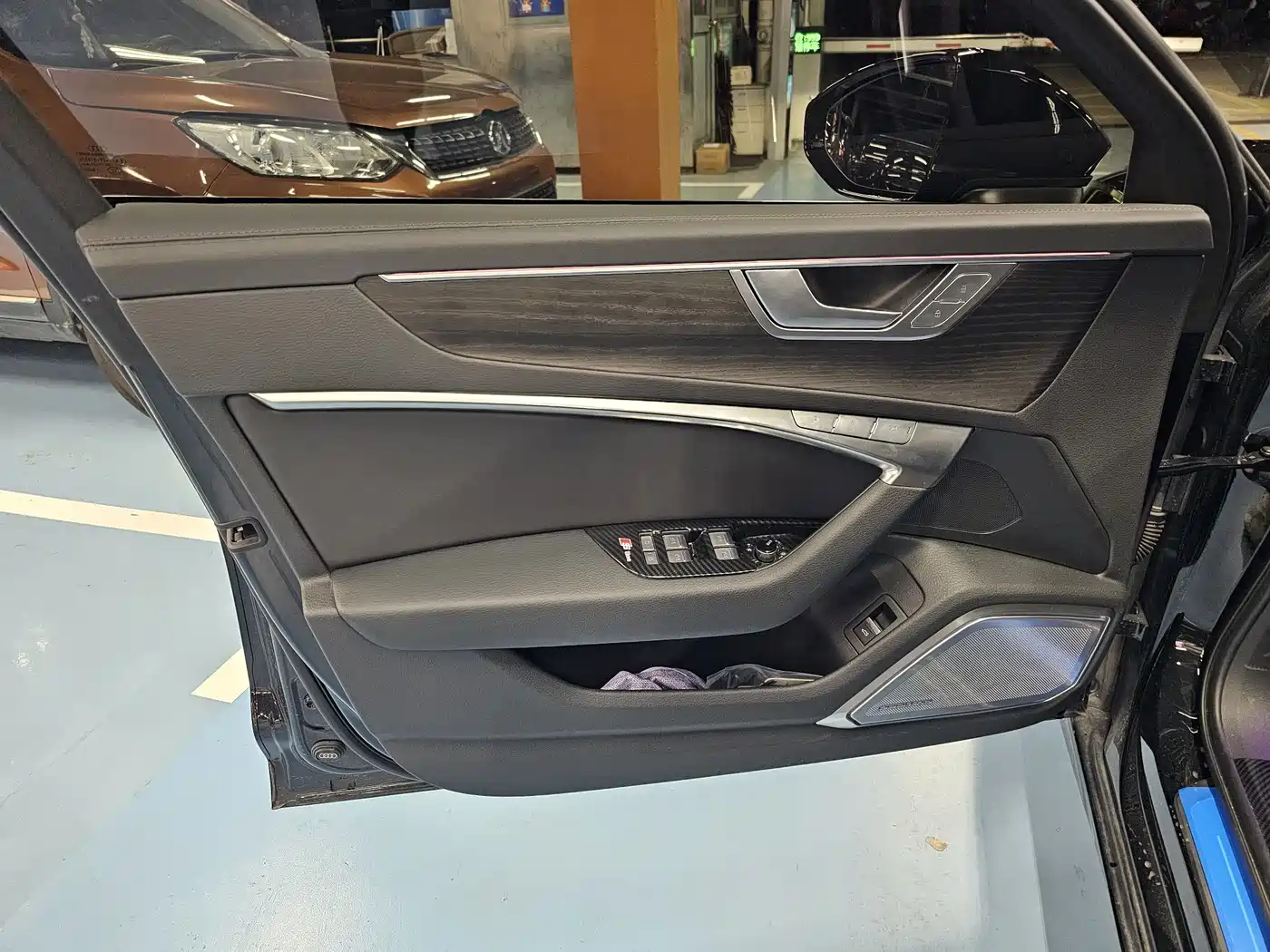 Audi A6L 2024 45 TFSI quattro Premium Dynamic фото 11