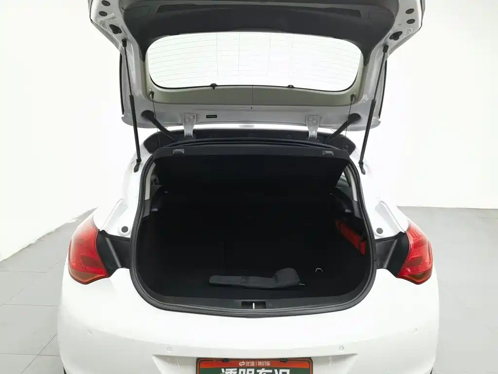 Фото 16 - Buick Excelle