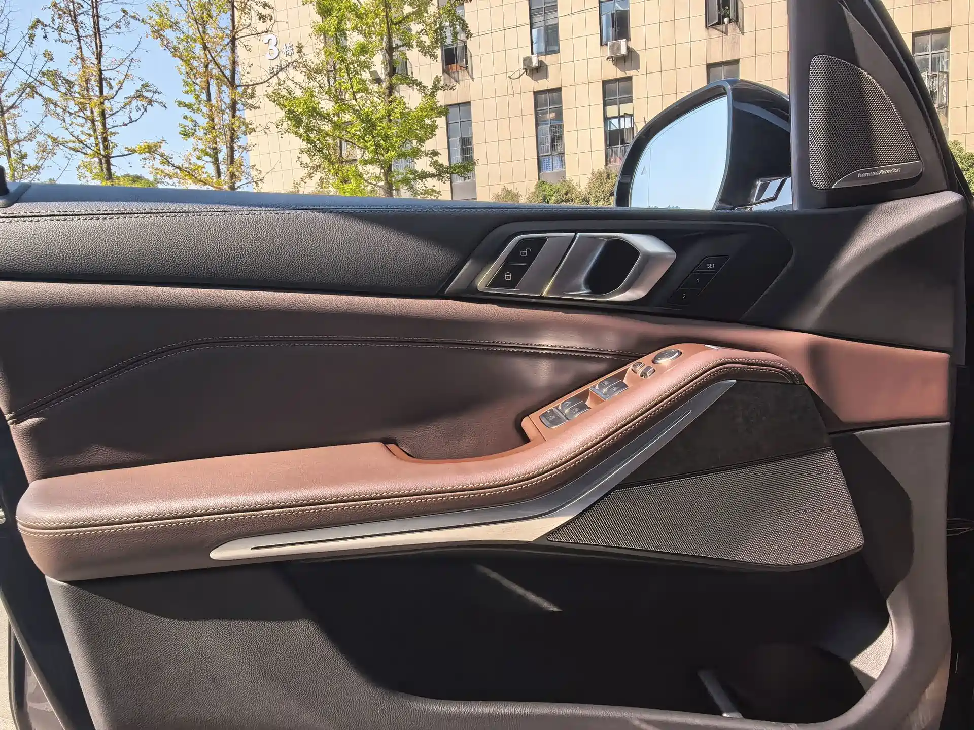 Photo 5 - BMW X5
