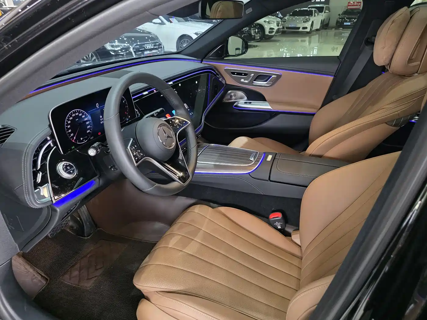 Mercedes-Benz E-Class 2025 E 300 L Luxury фото 7