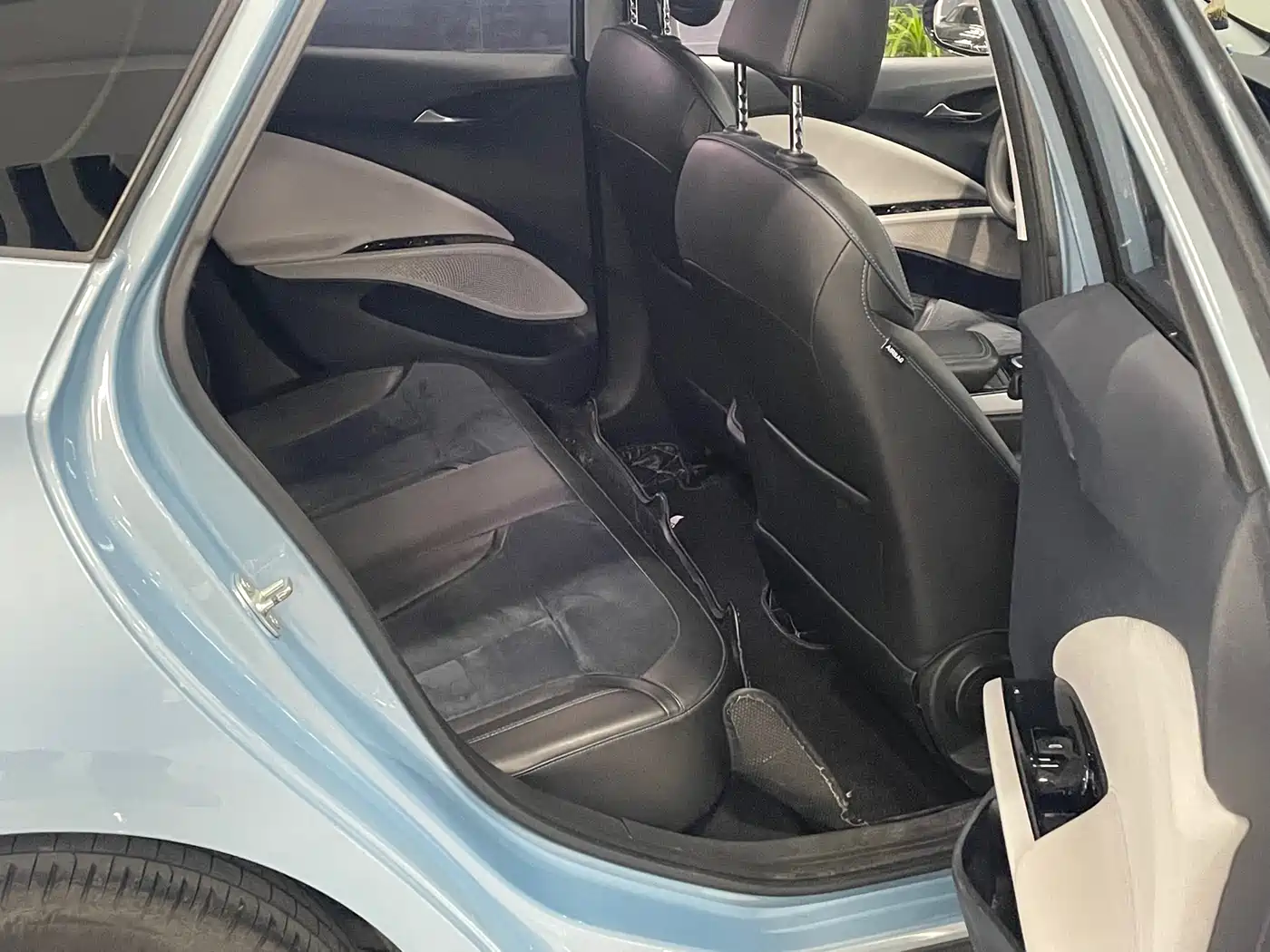 BUICK SLIGHTLY BLUE 6