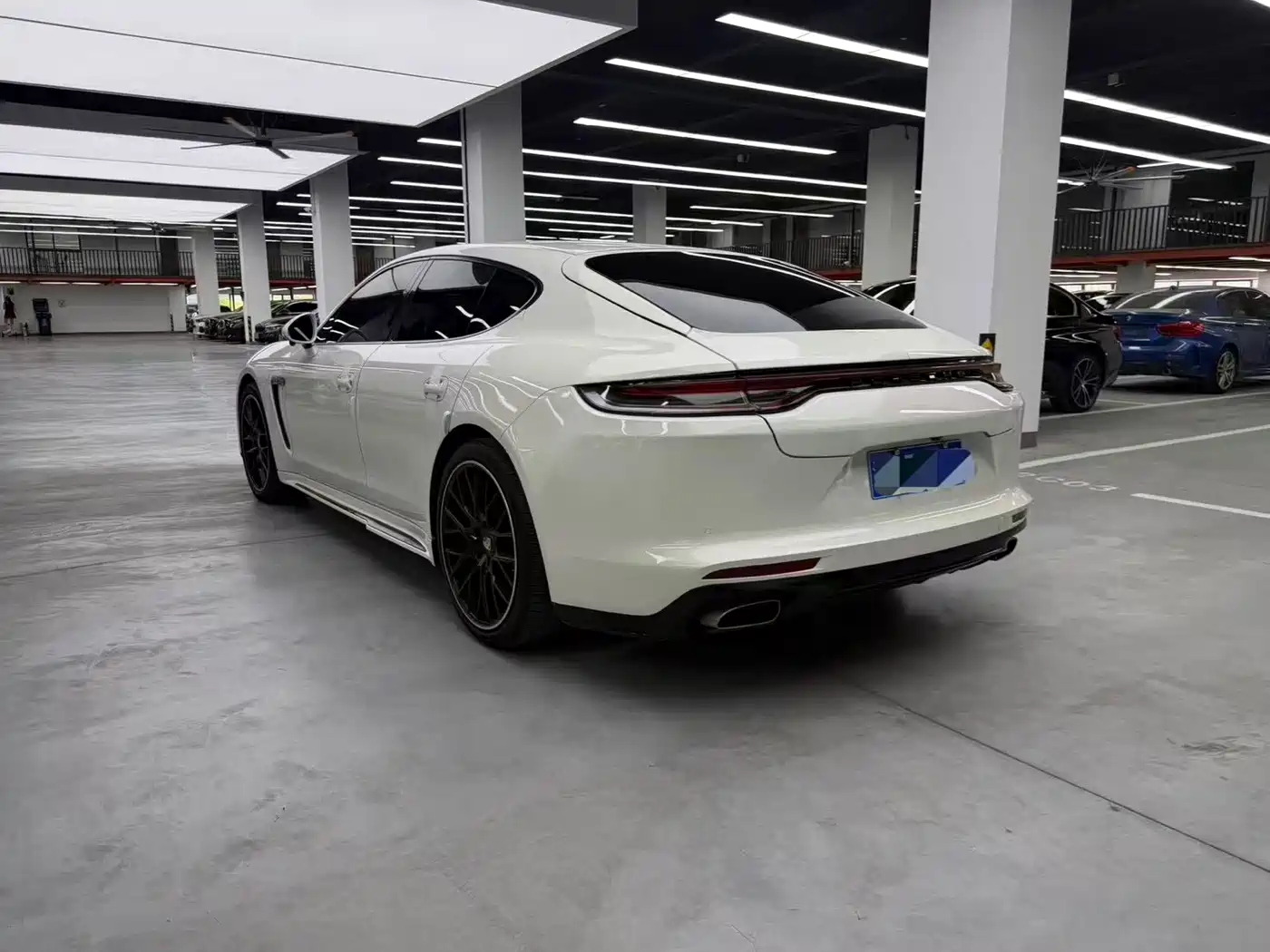 Porsche Panamera 2011 2010 Panamera 3.6L