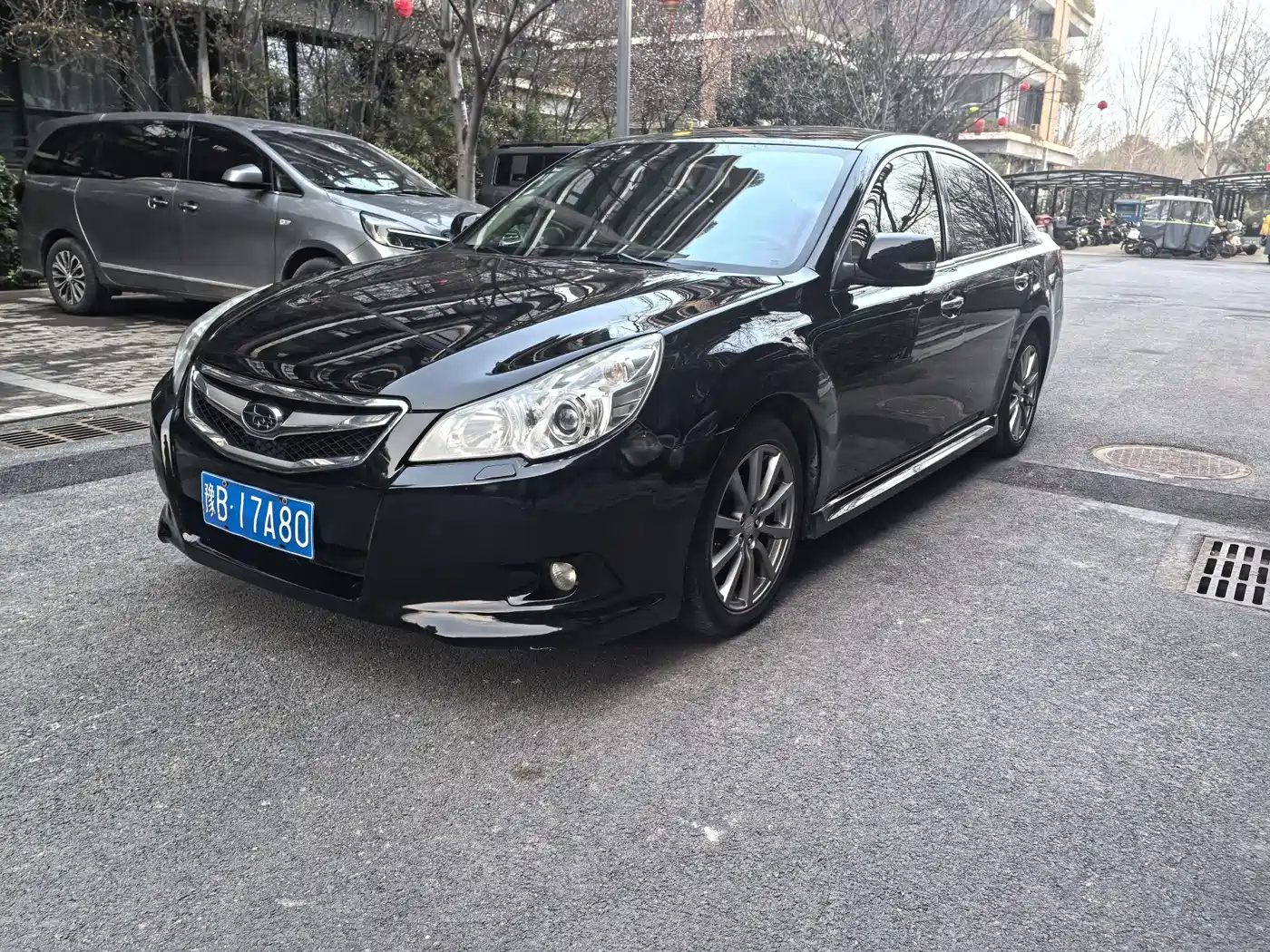 Subaru Legacy 2010 2.5i Luxury Navigation Edition