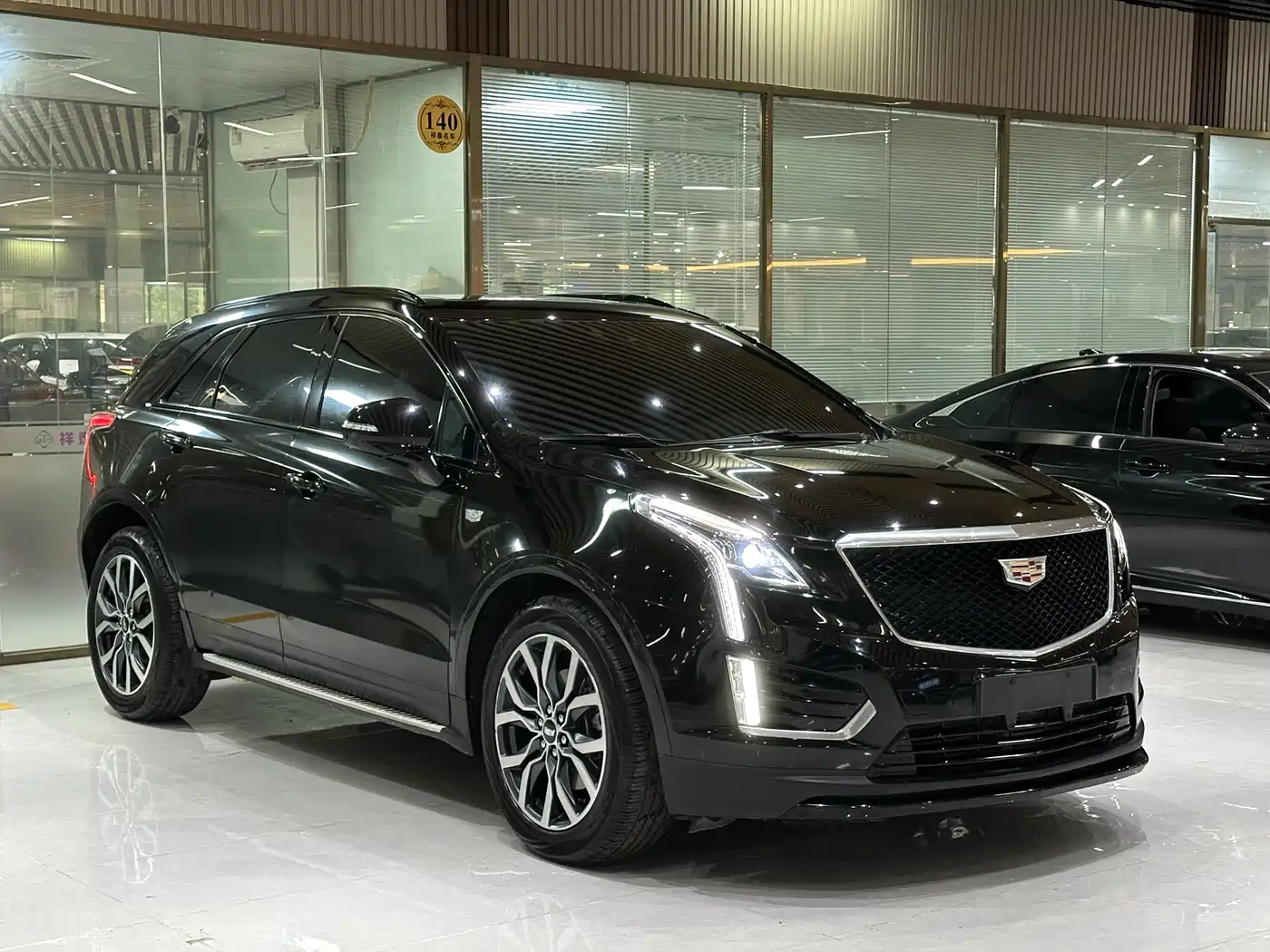 CADILLAC XT5