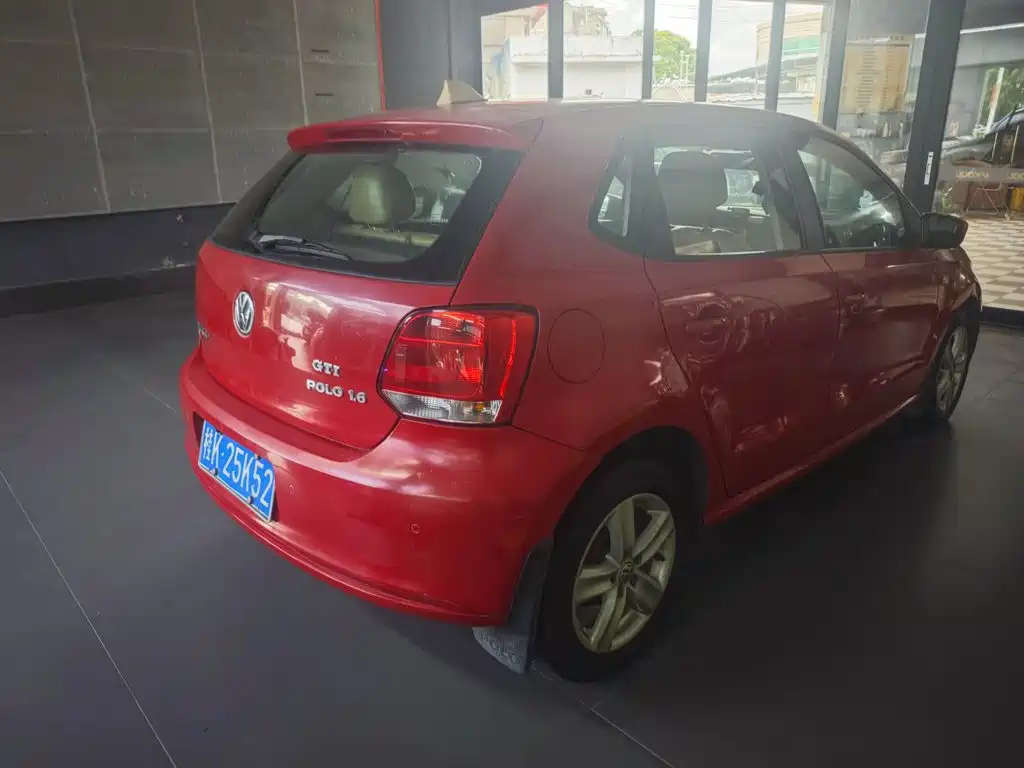 صورة 4 - Volkswagen Polo