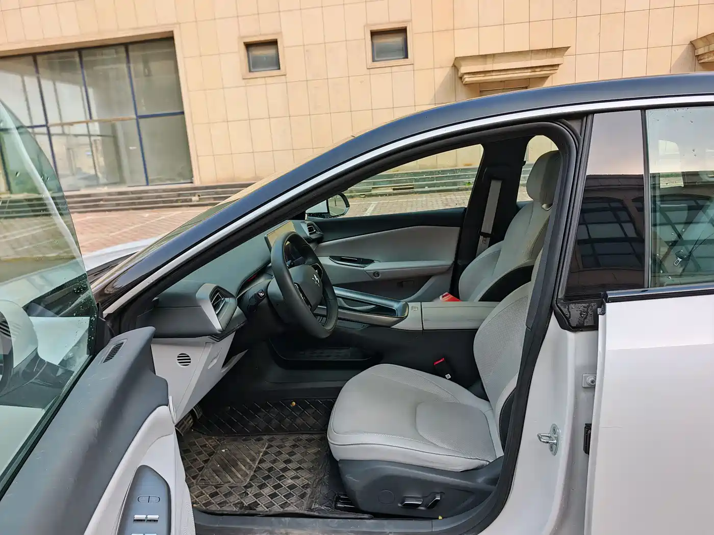 ARCFOX EXTREME FOX POLAR FOX ALPHA S5