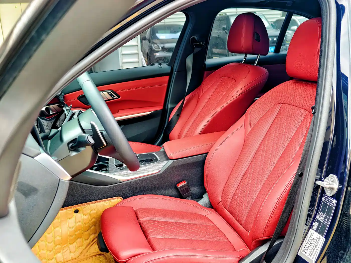 BMW 3 Series 2024 325i M Sport Shadowline Package фото 10